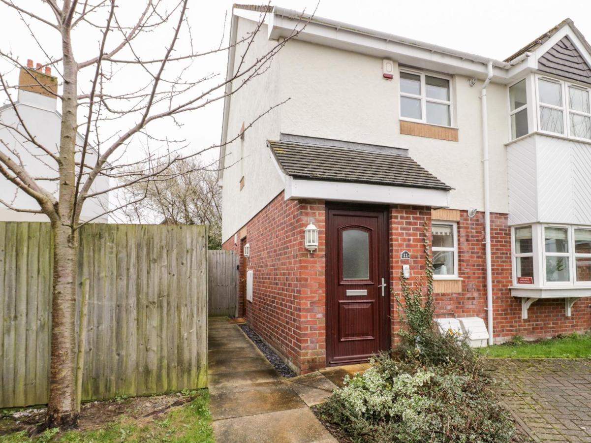 10 The Orchard Colwyn Bay Exterior foto